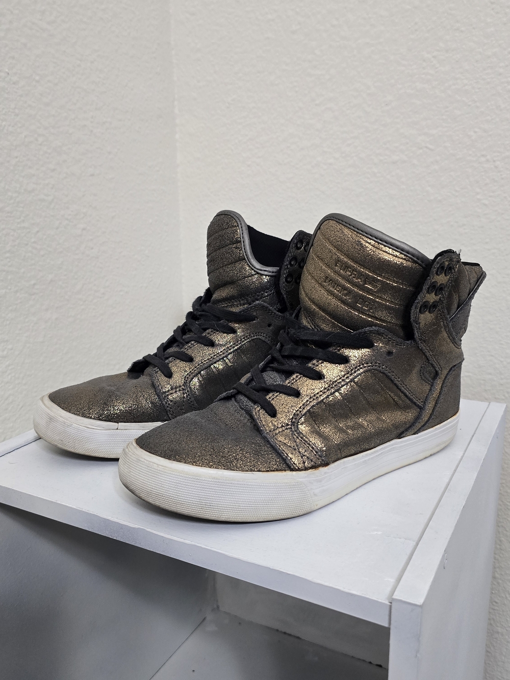 Supra Metallic High-Top Sneakers 6.5